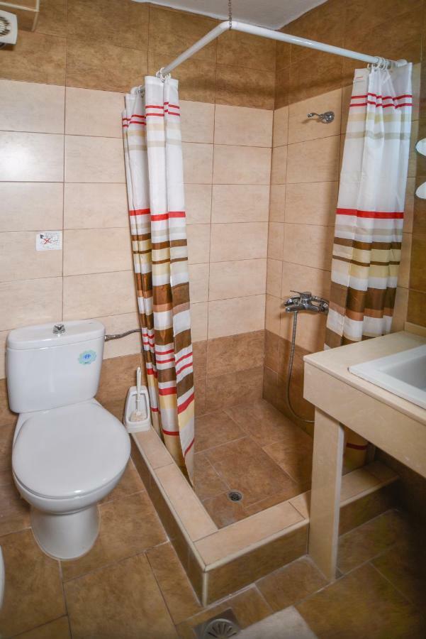 House Vallis Сарти Экстерьер фото