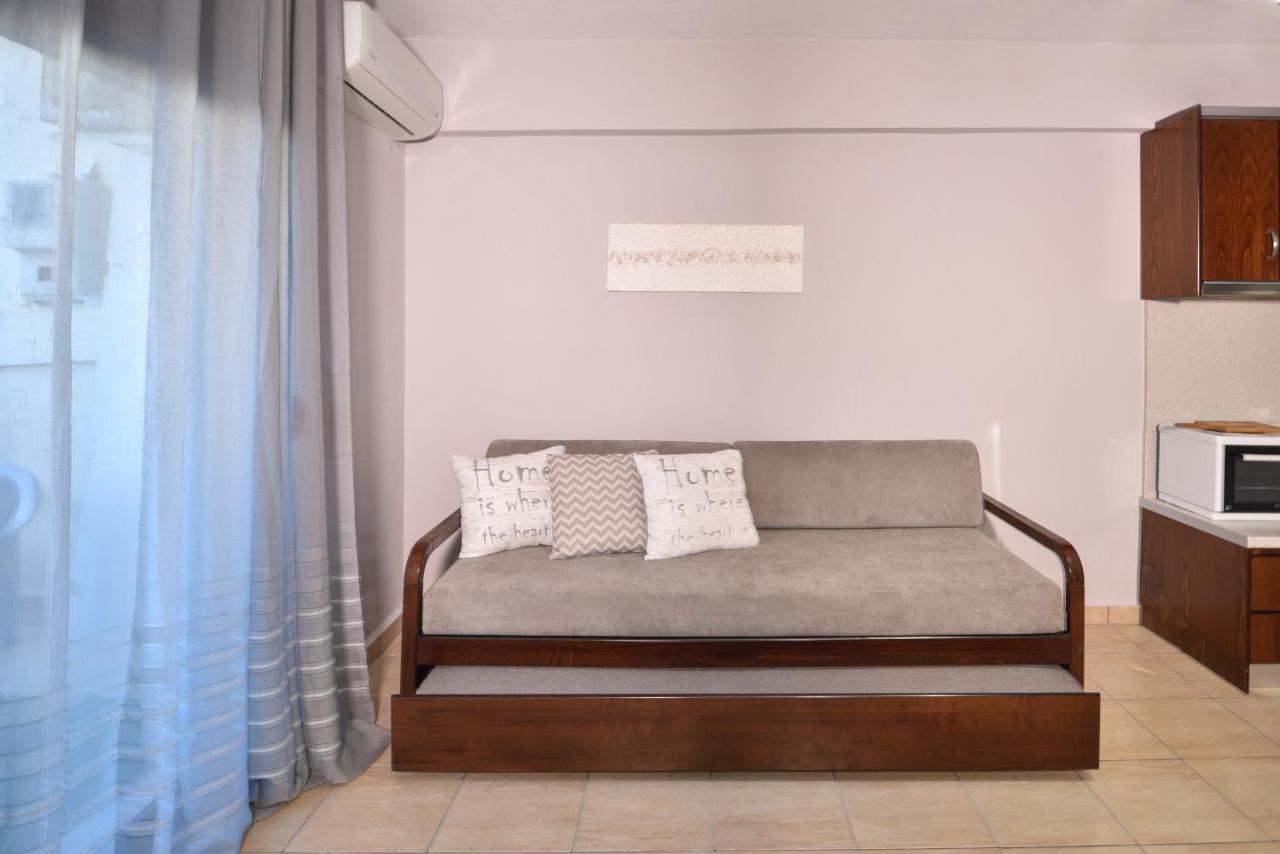 House Vallis Сарти Экстерьер фото